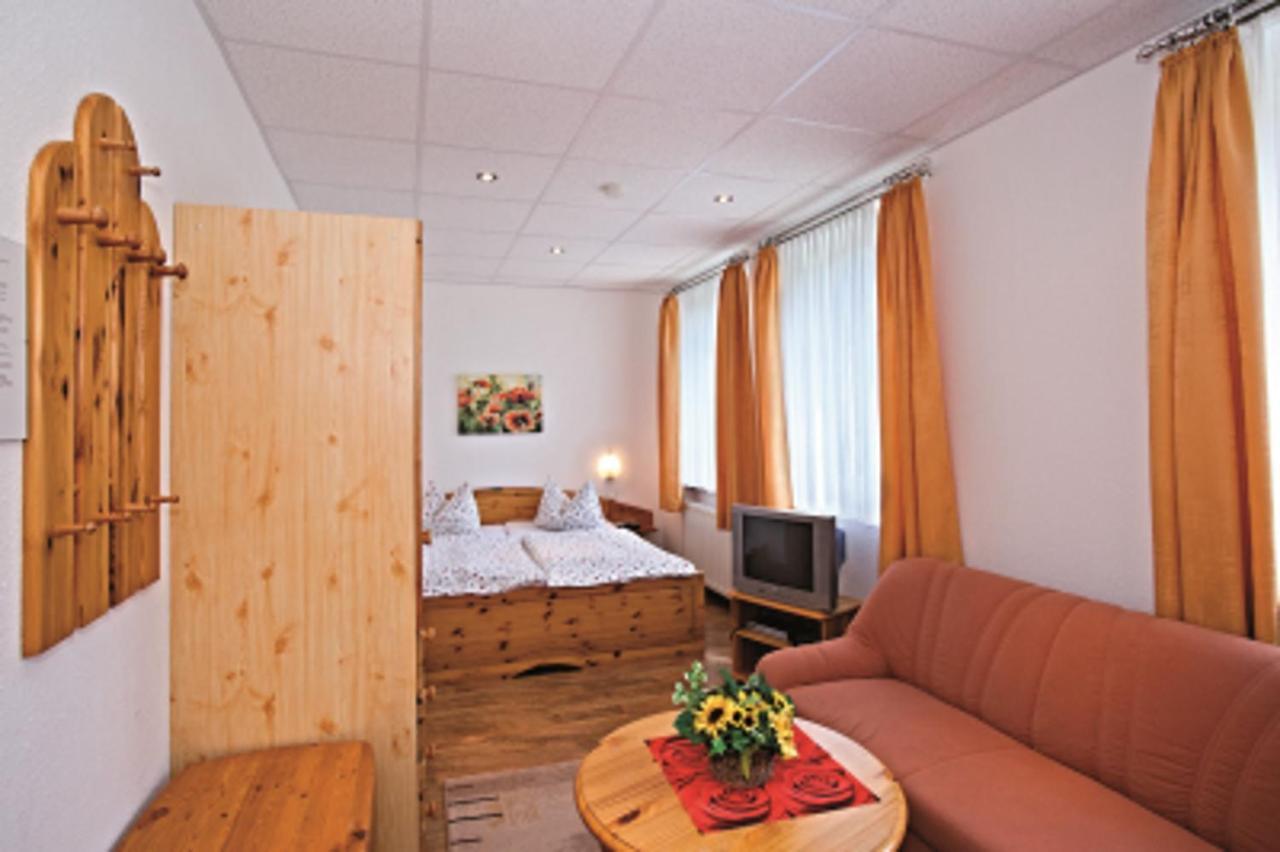 Landhaus Bergidyll แบเรนชไตน์ ภายนอก รูปภาพ